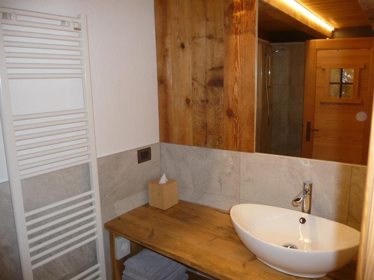 Beb Luca76 Bed and Breakfast Avise Buitenkant foto