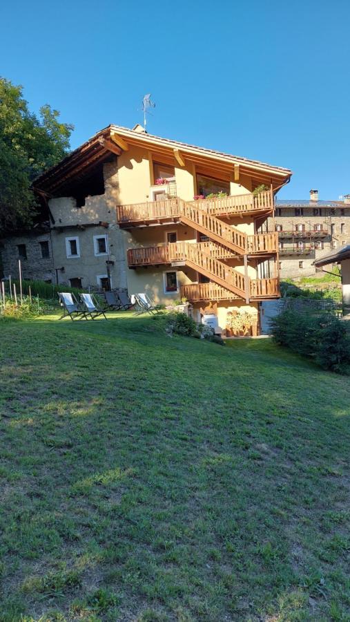 Beb Luca76 Bed and Breakfast Avise Buitenkant foto