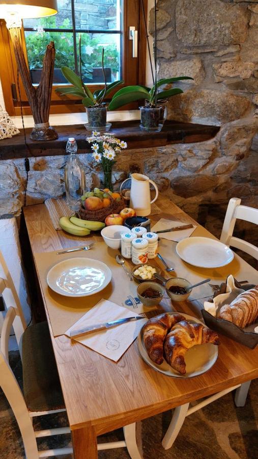 Beb Luca76 Bed and Breakfast Avise Buitenkant foto